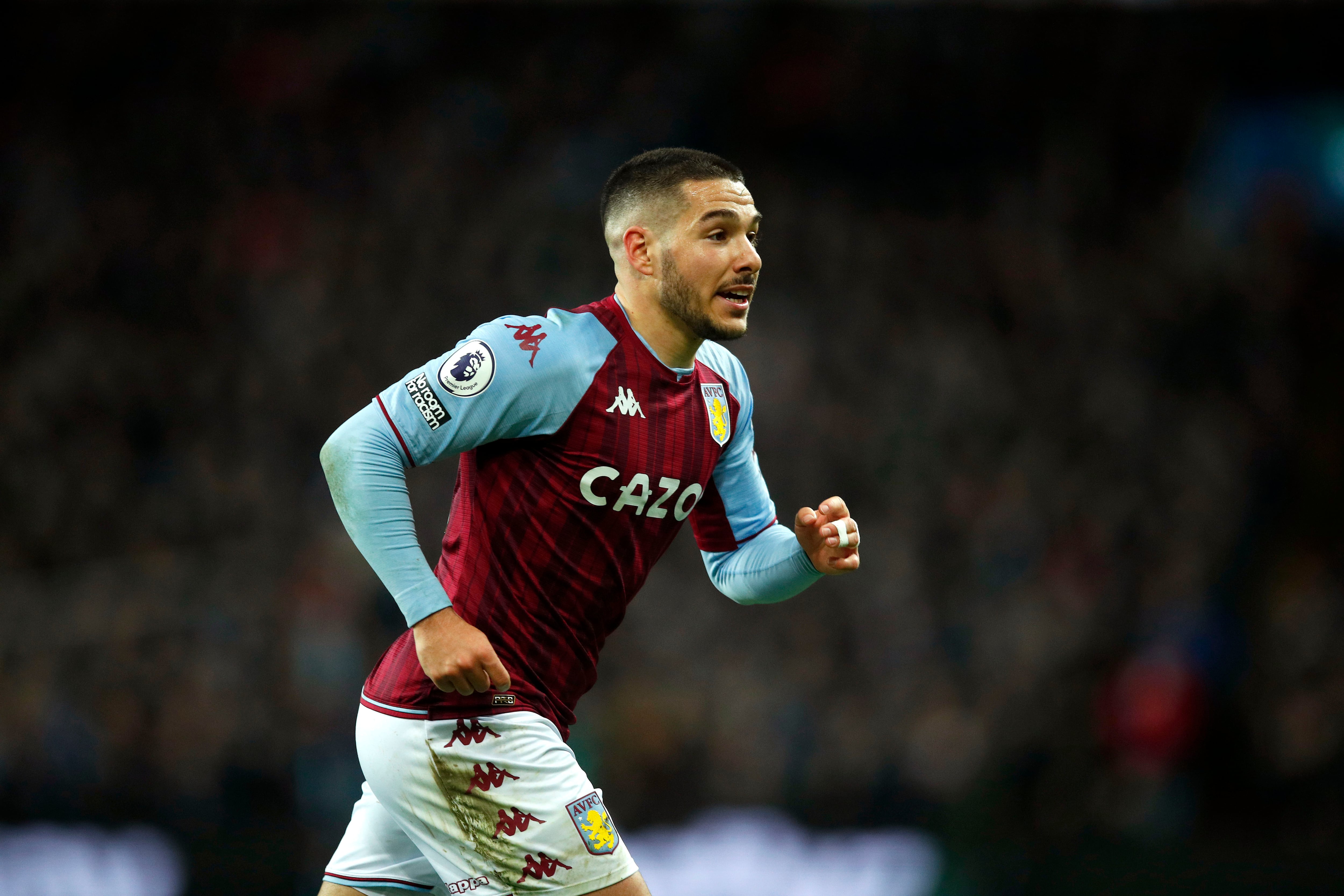 Emi Buendía con el Aston Villa