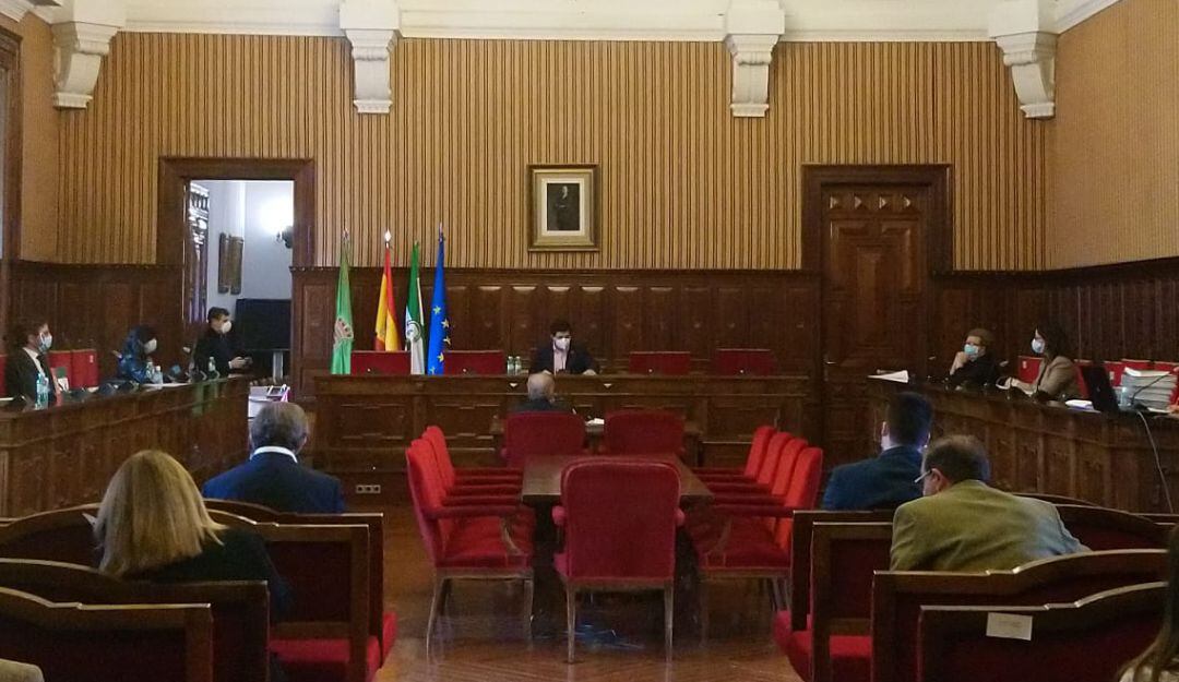 Última sesión plenaria de la administración provincial.