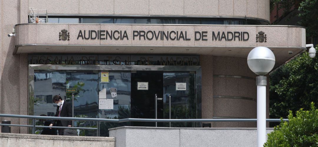 Entrada a la Audiencia Provincial de Madrid.
