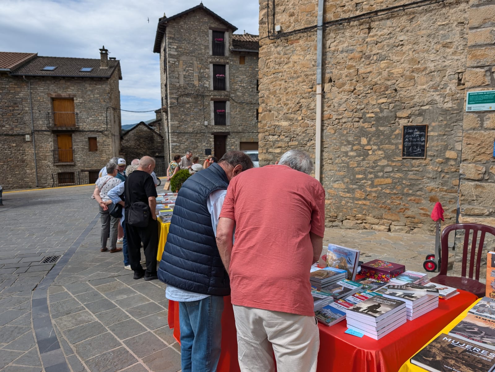 XIV feria del Libro Pirenaico de los Valles de Sobrarbe y Aure