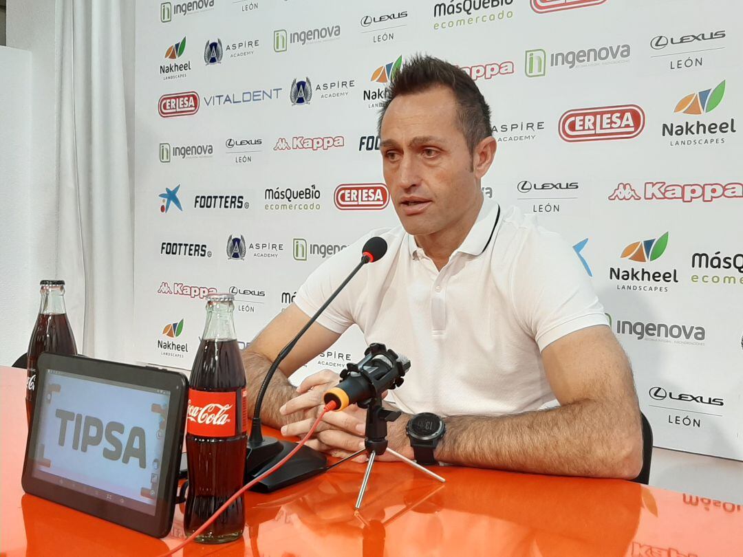 José Manuel Aira es cauto y avisa de la complejidad de la visita del Leioa