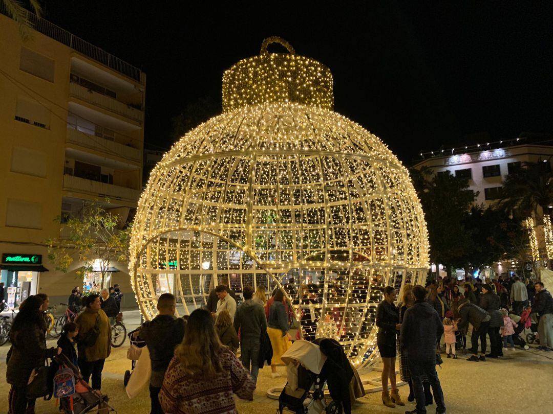 Imagen del alumbrado del Paseo Vara de Rey