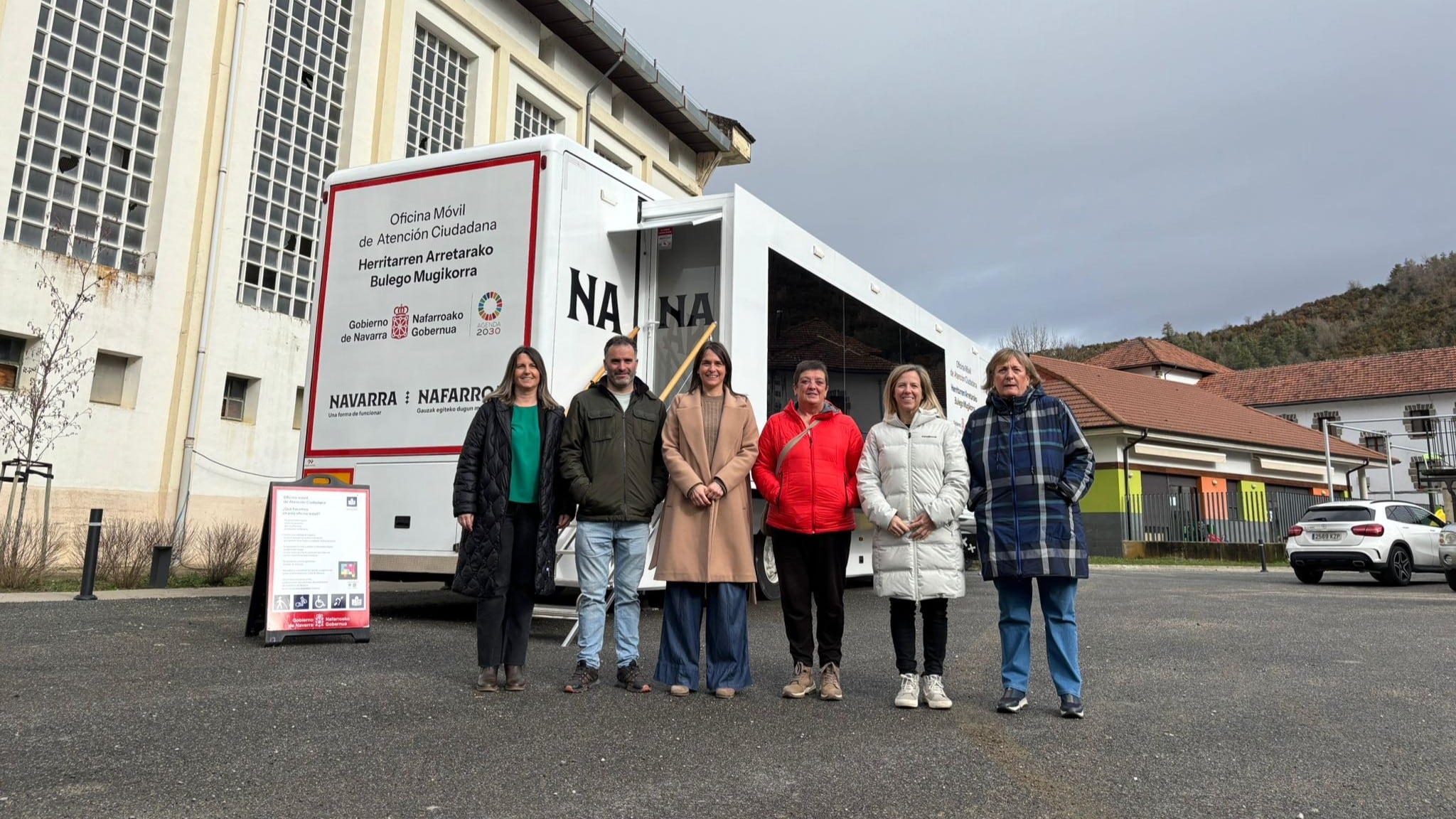 La oficina móvil del Gobierno de Navarra ofrece desde esta semana información especializada en materia de vivienda