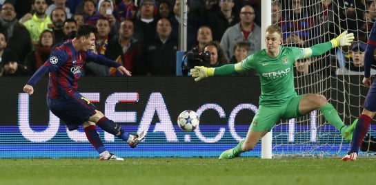 Football - FC Barcelona v Manchester City - UEFA Champions League Second Round Second Leg - The Nou Camp, Barcelona, Spain - 18/3/15 Manchester City&#039;s Joe Hart saves from Barcelona&#039;s Lionel Messi Action Images via Reuters / Carl Recine Livepic EDITORIAL U