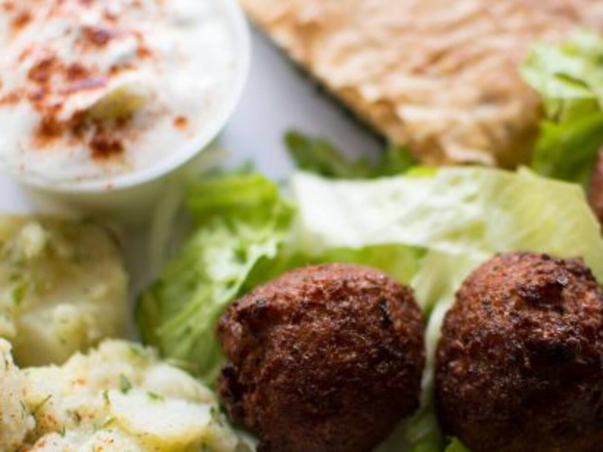 Las culturas cristiana, musulmana y judía, en los menús de ocho hoteles