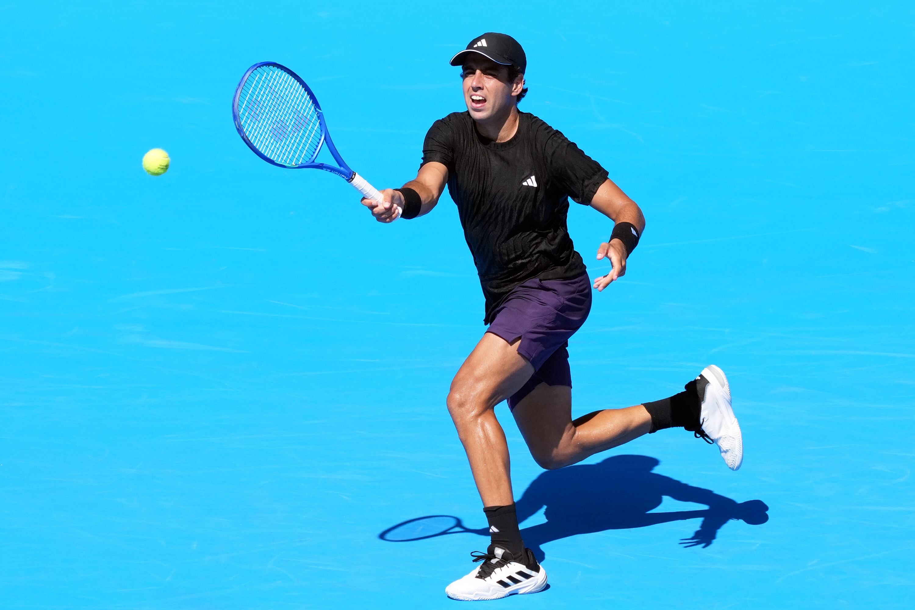 TOKYO, JAPAN - SEPTEMBER 24: Jaume Munar of Spain competes against Matteo Berrettini of Italy on day one of Kinoshita Group Japan Open at Ariake Colosseum on September 24, 2025 in Tokyo, Japan. (Photo by Koji Watanabe/Getty Images)