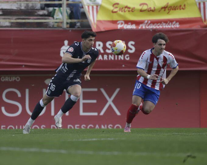 Un lance del partido