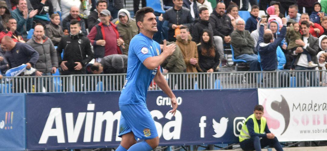 Partido especial para Juanma Marrero que jugó siete temporadas en la UD Las Palmas y que ahora capitanea el &#039;Fuenla&#039;