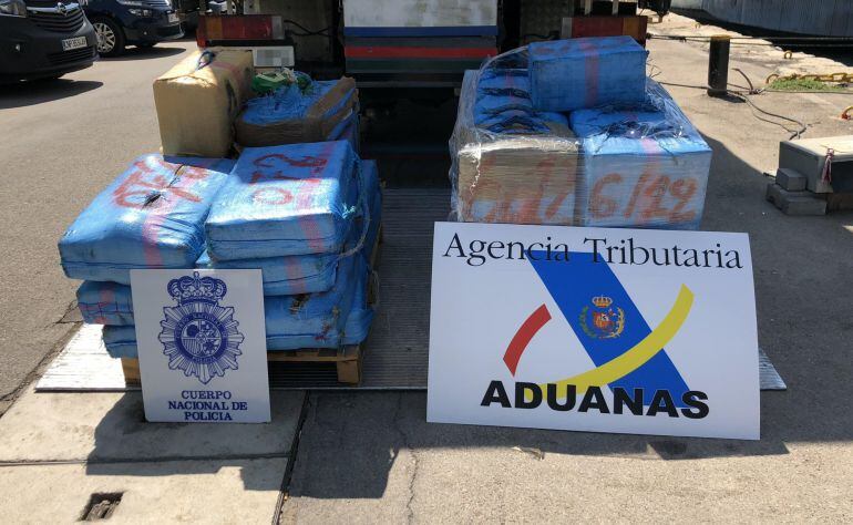 Imagen de la droga incautada en el operativo contra el narcotráfico