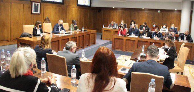 Sesión plenaria en Ponferrada