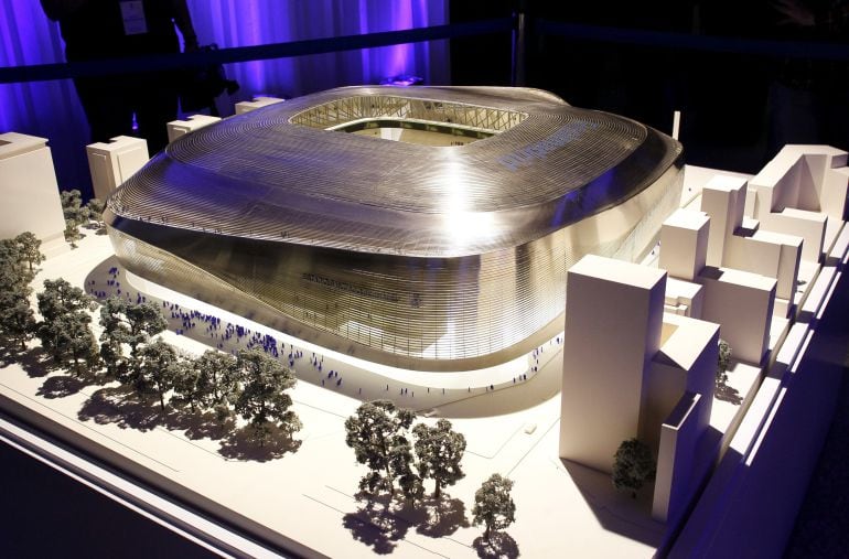 El nuevo Bernabéu, de nuevo bloqueado