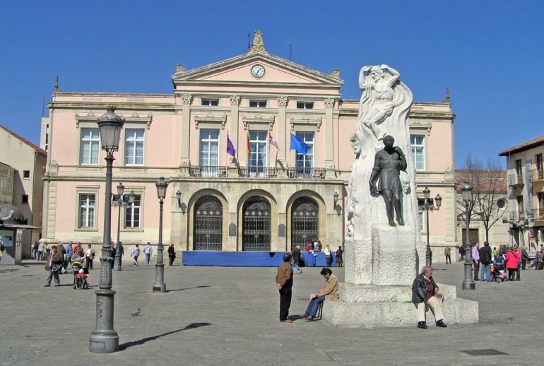 Fachada del Ayuntameinto de Palencia. 