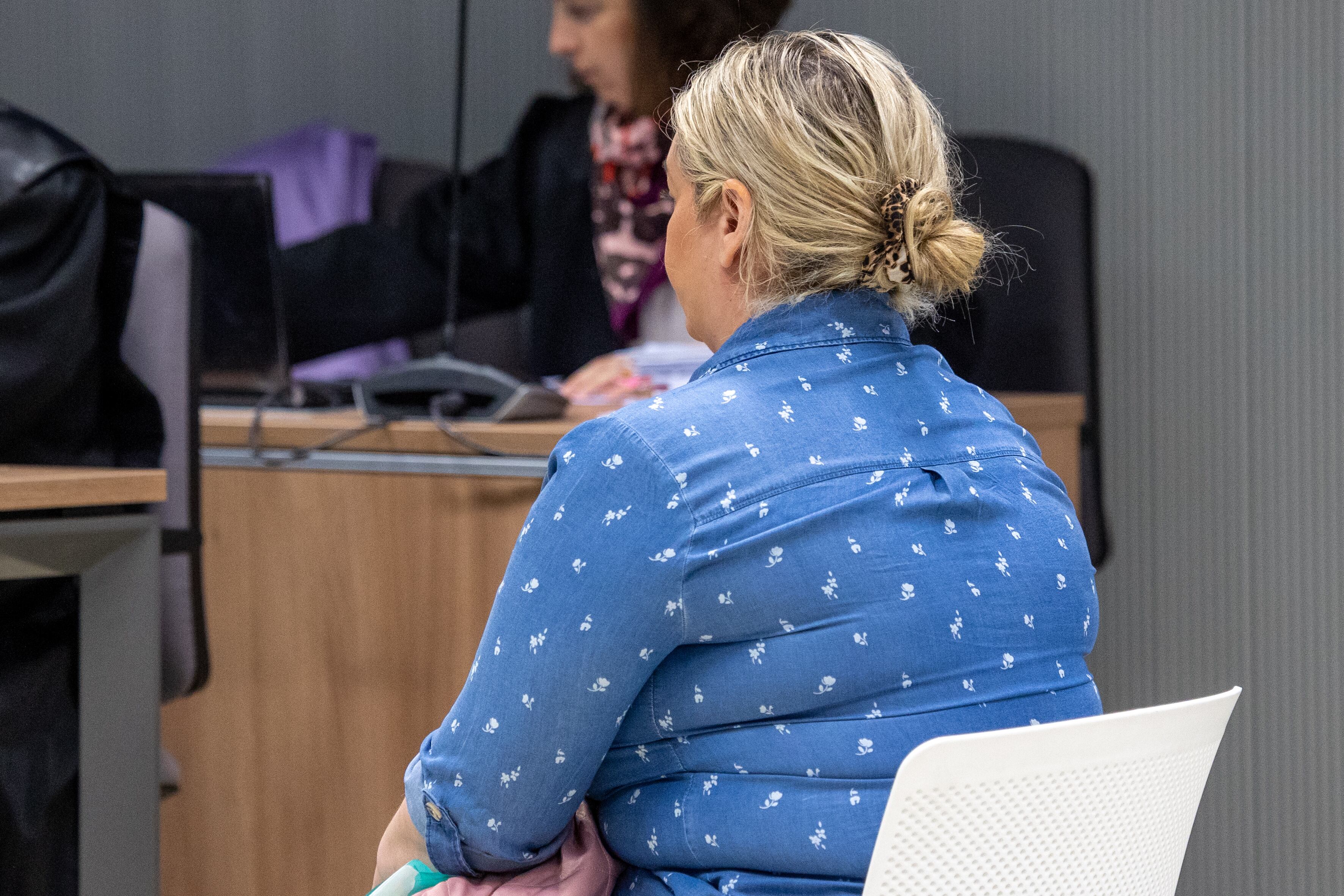 LOGROÑO 13/05/2024.-Comienza el juicio con jurado popular contra un hombre como presunto autor del homicidio en 2020 de un profesor jubilado de la Universidad de La Rioja (UR), para el que el fiscal pide 16 años de cárcel; y solicita 4 años y medio de prisión para una mujer por encubrimiento, este lunes en la Audiencia Provincial de Logroño.-EFE/ Raquel Manzanares