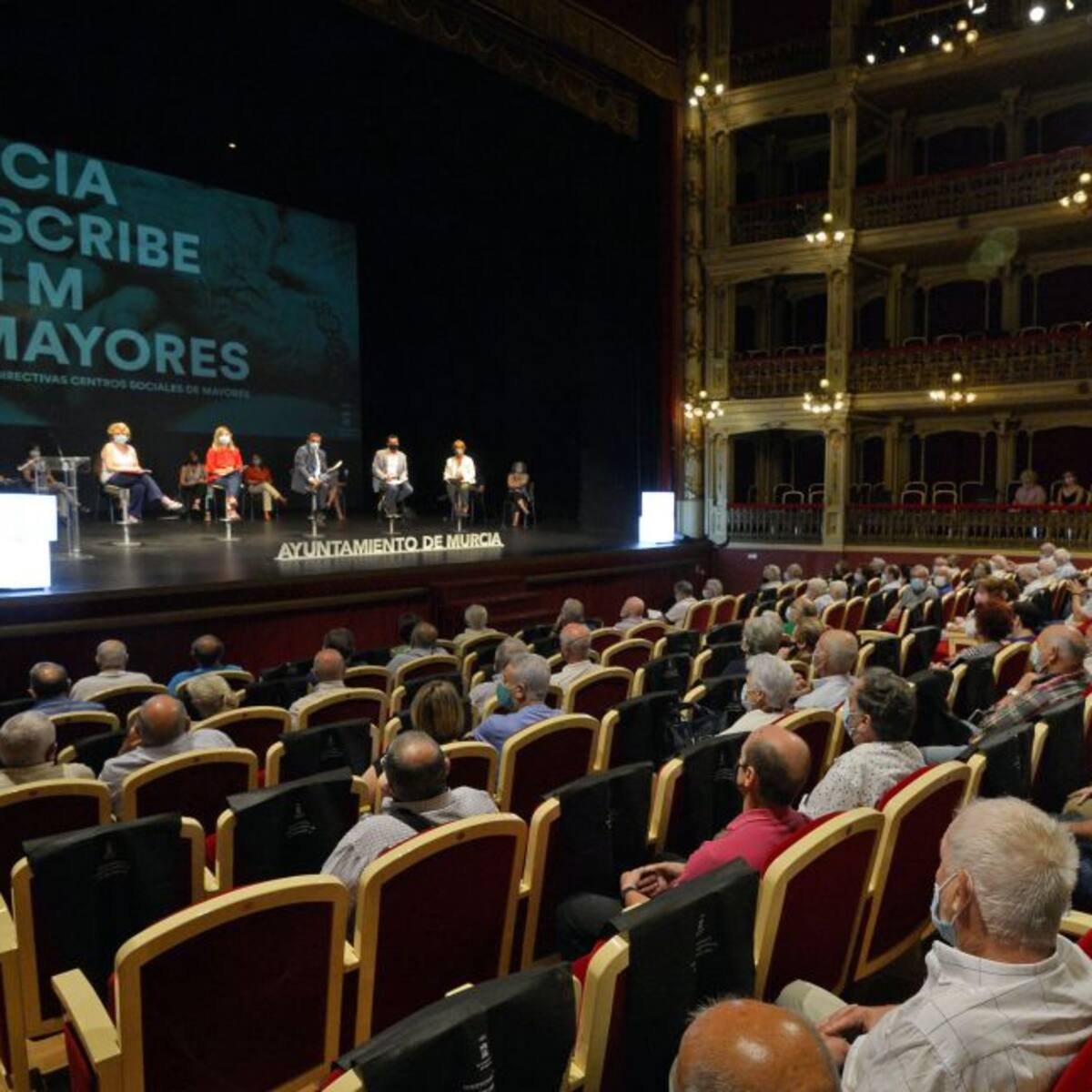 Murcia se plantea reabrir los centros sociales de mayores a partir del mes de septiembre