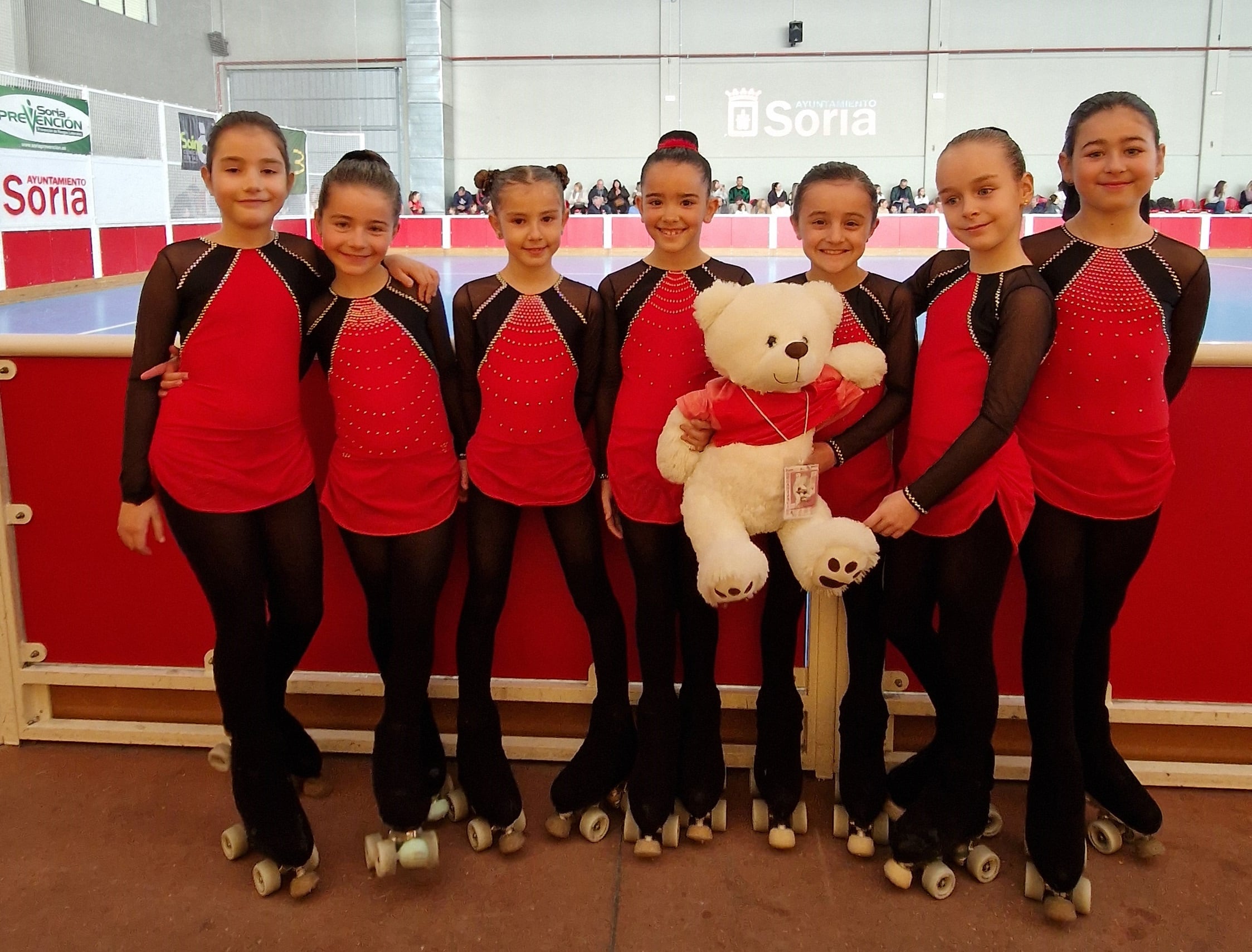 Jóvenes patinadoras del Patín Soria, en la última prueba celebrada en el San Andrés.