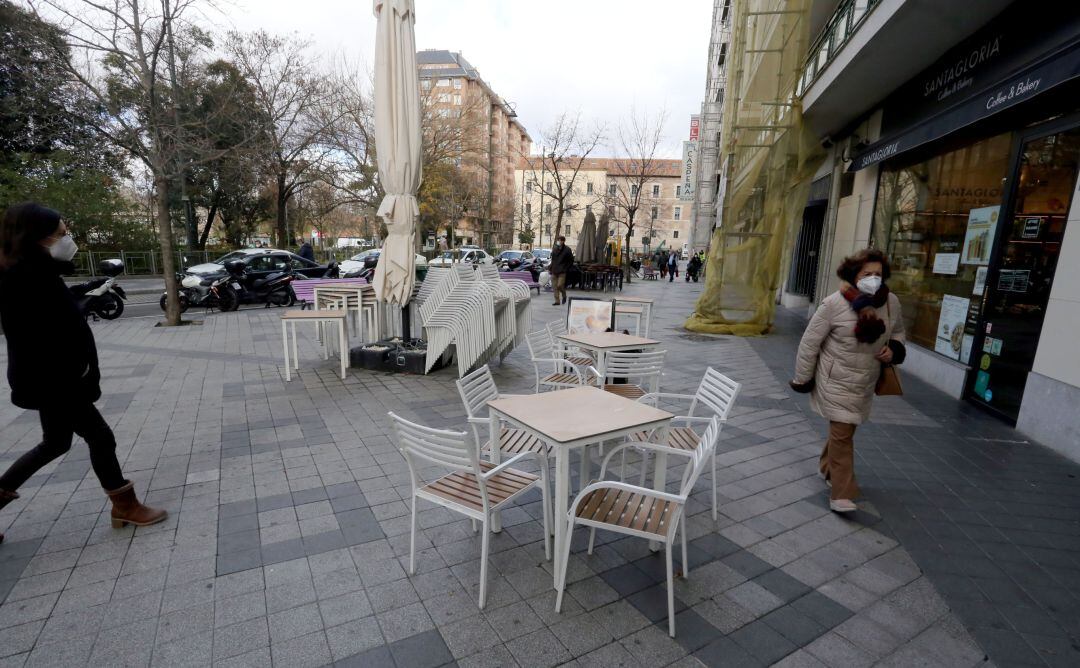 Terraza en una calle de Valladolid