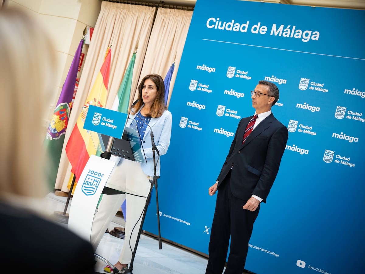 "El consumo de las duchas de las playas es irrisorio", Penélope Gómez, concejala de Sostenibilidad Medioambiental