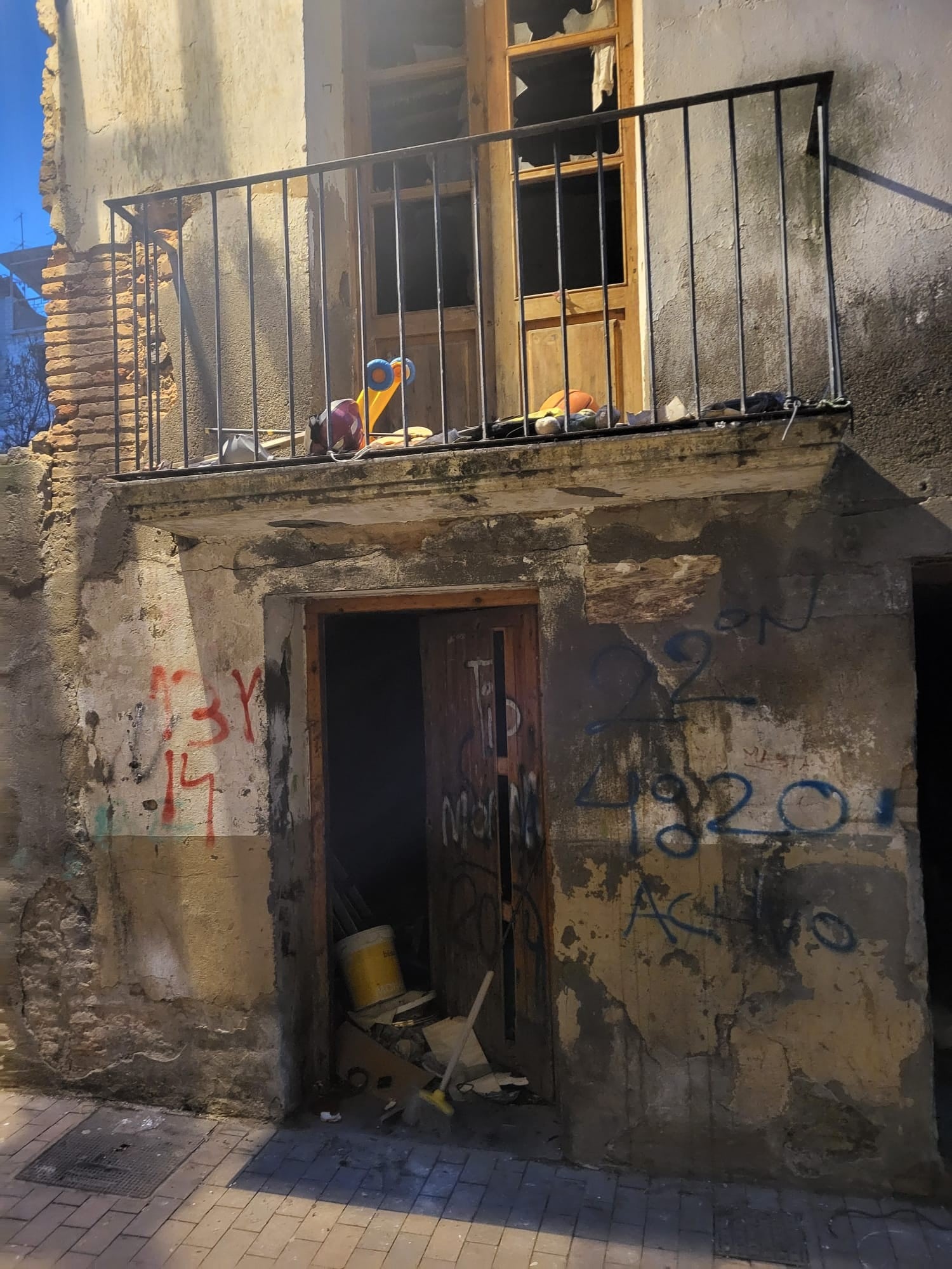 Solares en el Barrio de San Hipólito en Barbastro. Foto: Acción Vecinal San Hipólito