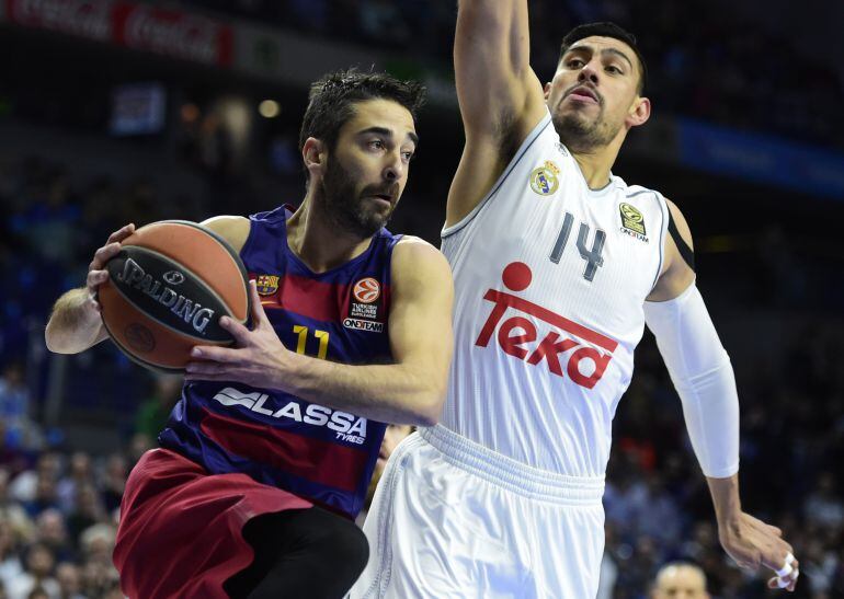 Navarro en un partido contra el Real Madrid 