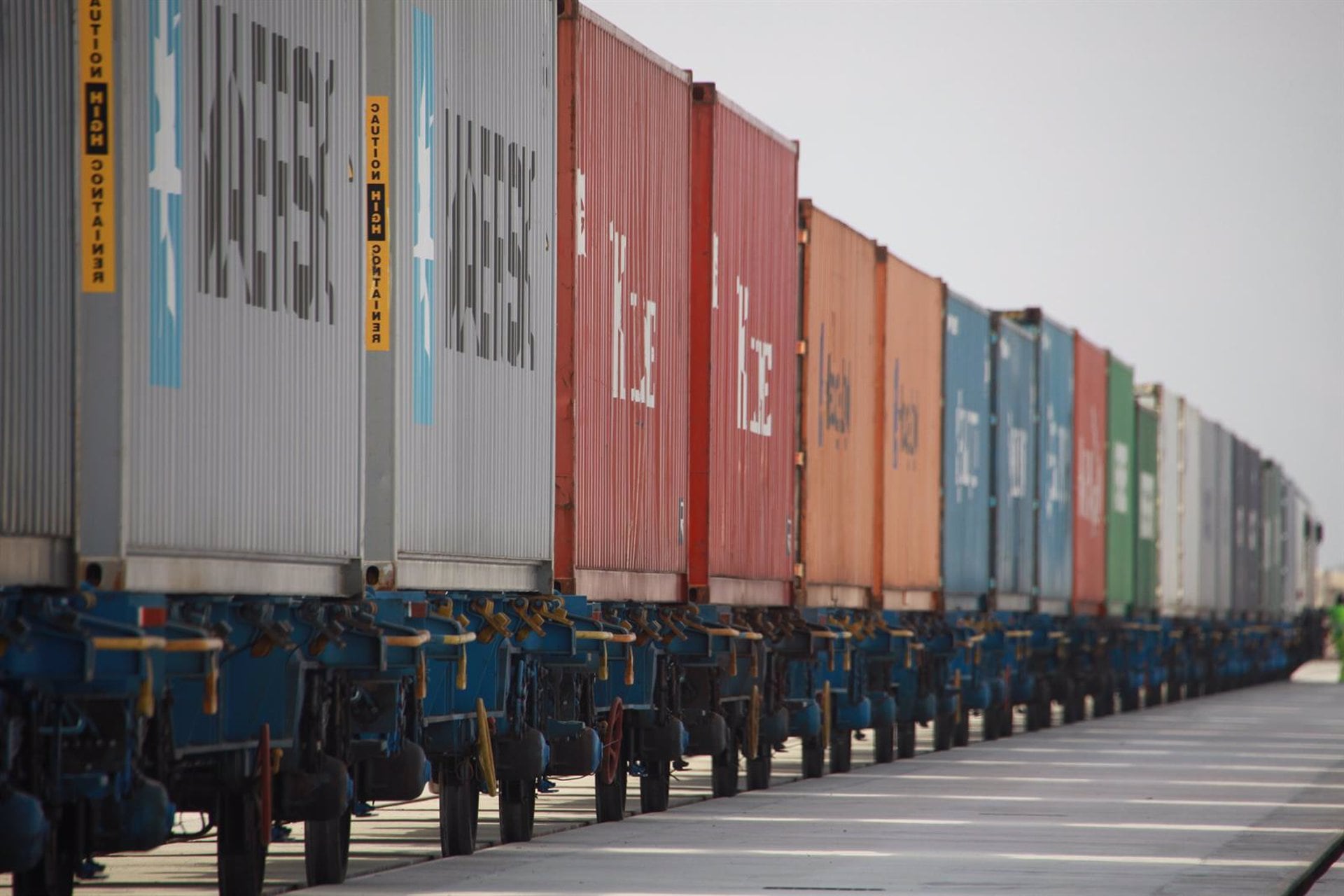 Trenes de mercancías en el Puerto de Algeciras.