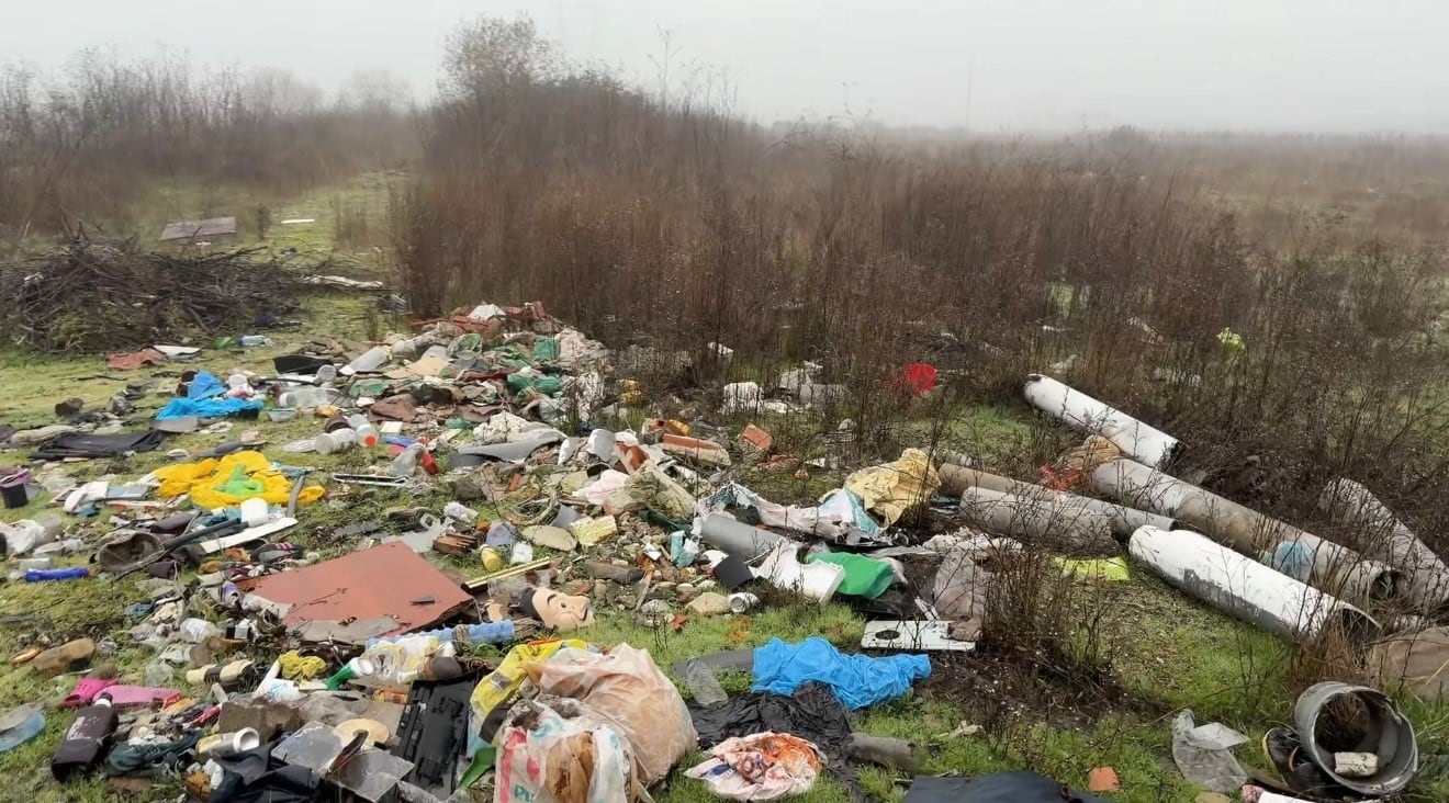 Vertedero ilegal en el municipio de Ponferrada