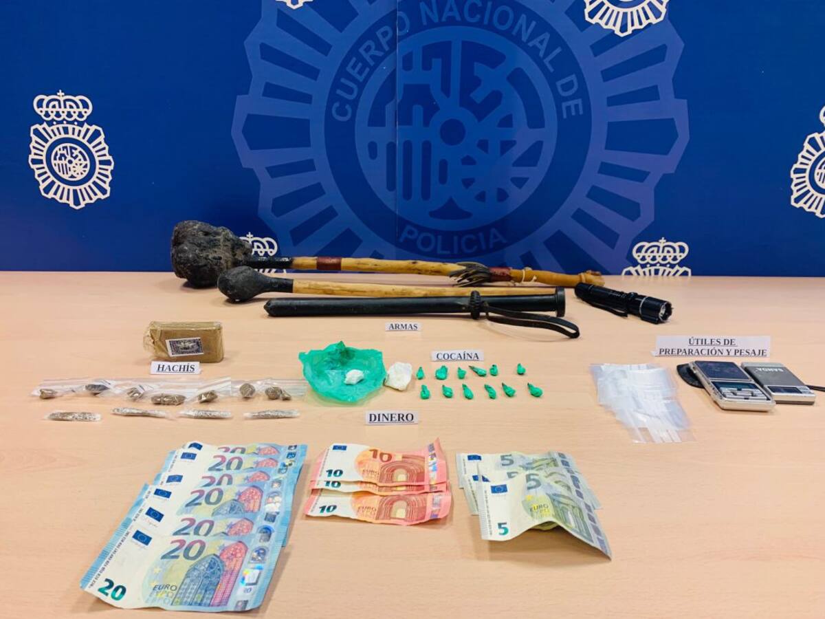 Desmantelado en la barriada de El Cobre el punto más activo de venta de cocaína y hachís