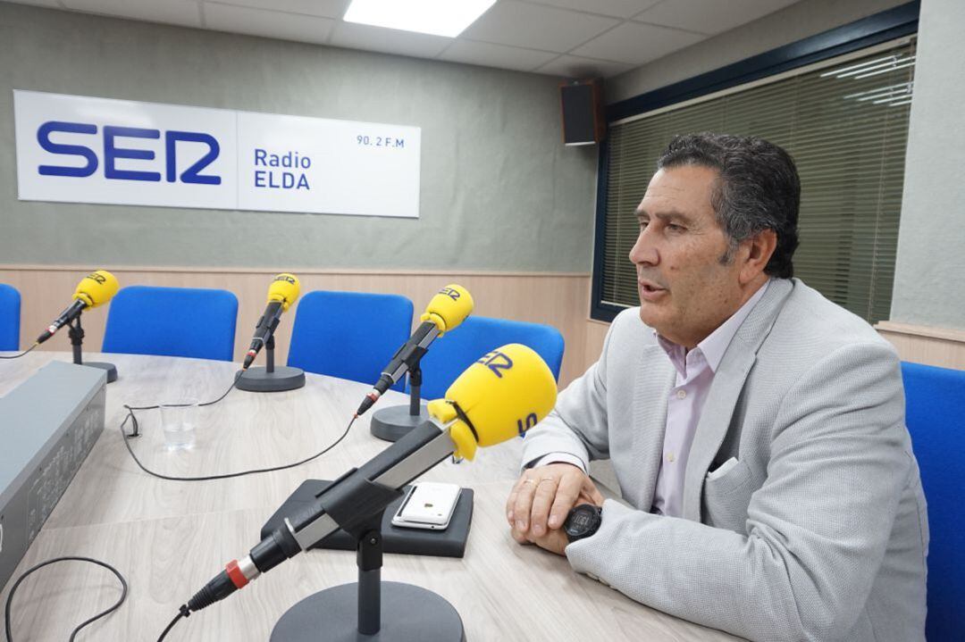 Amado Navalón, edil de Hacienda y Transporte de Elda