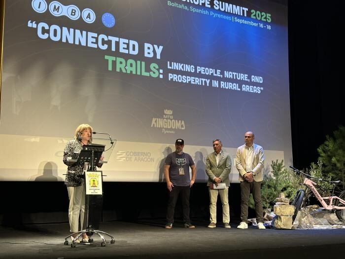 Inauguración de la cumbre IMBA ese martes en Boltaña. Foto: DGA