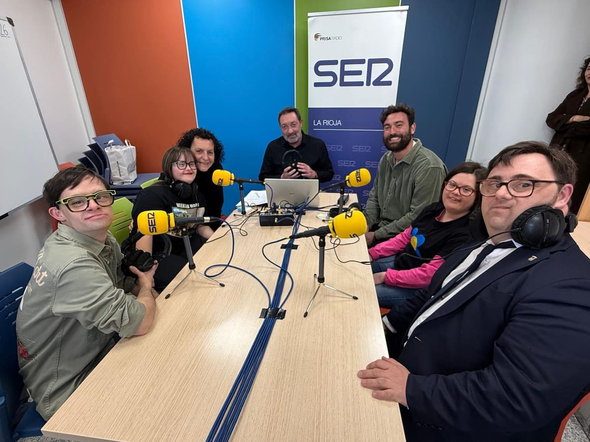 "No sentimos que nos traten de forma especial por tener Síndrome de Down"