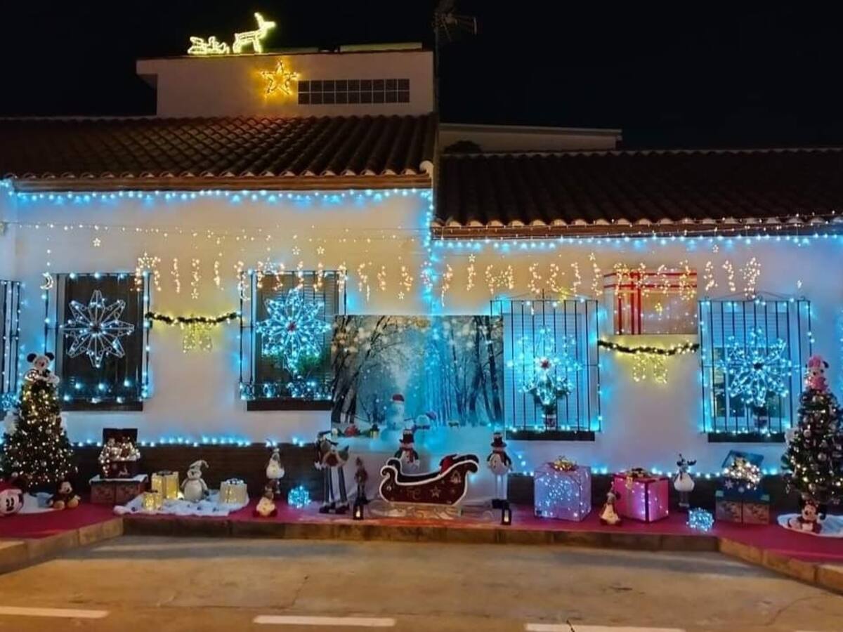Colonia Santa Inés, el barrio malagueño que decoran e iluminan sus vecinos por Navidad