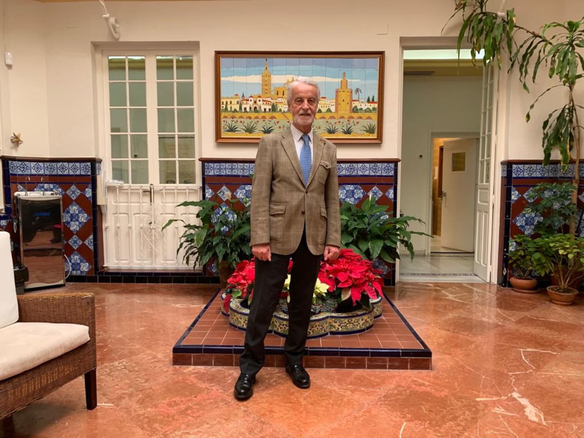 Francisco Trujillo, nuevo miembro de la Real Academia de Medicina de Sevilla