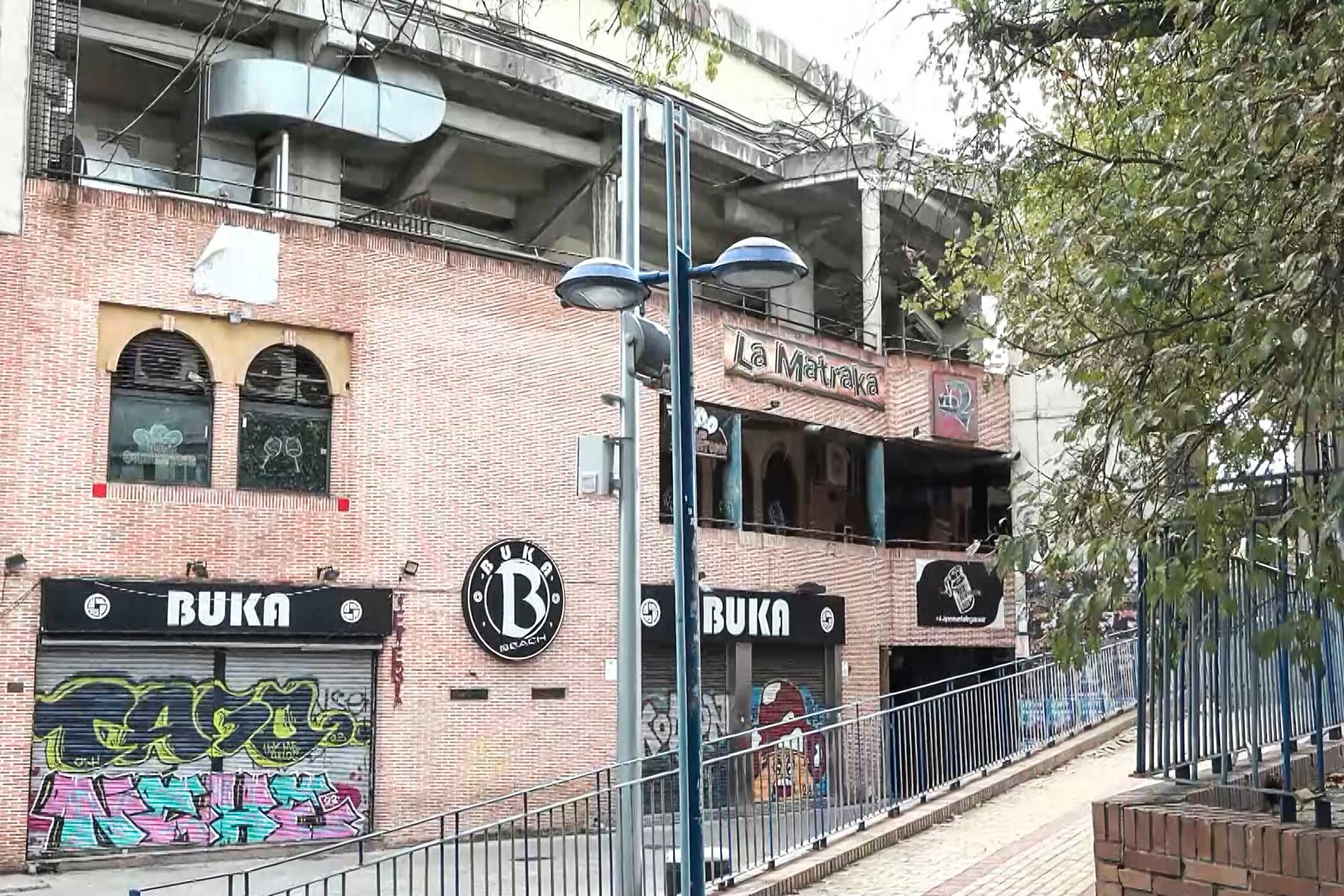 Los vecinos han denunciado en múltiples ocasiones los conflictos generados en la zona de bares de La Cubierta en Leganés