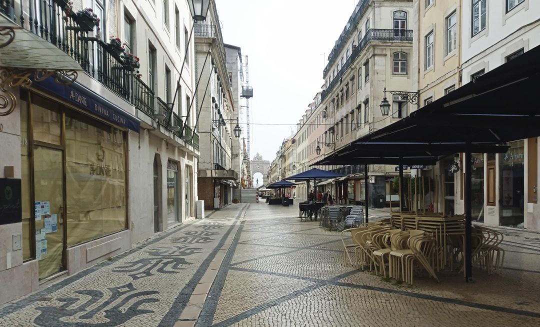Portugal afronta la Semana Santa con la frontera con España cerrada.