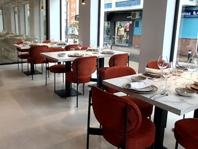 Interior del salón del Mesón las Duelas