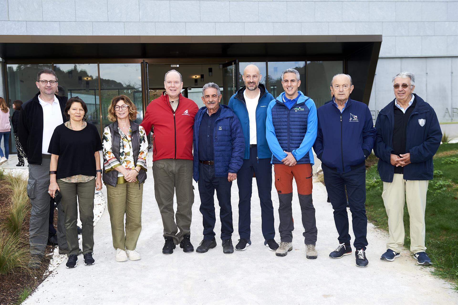 El Príncipe de Mónaco, Alberto II visita l futuro Centro de Interpretación del Arte Rupestre de Cantabria