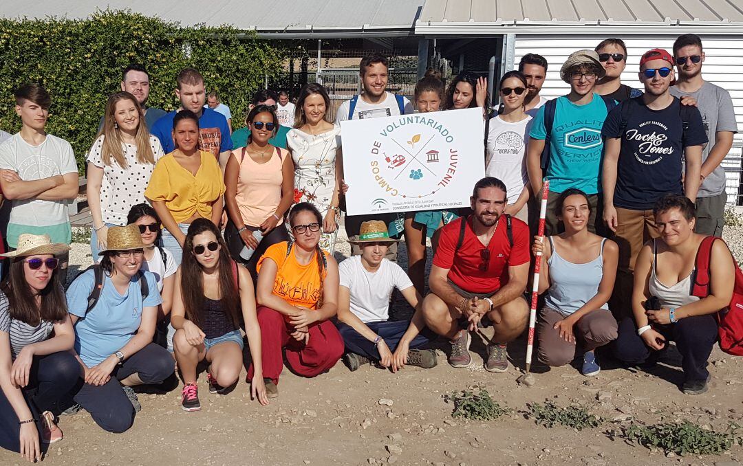 Participantes de campos de voluntariado en anteriores ediciones.