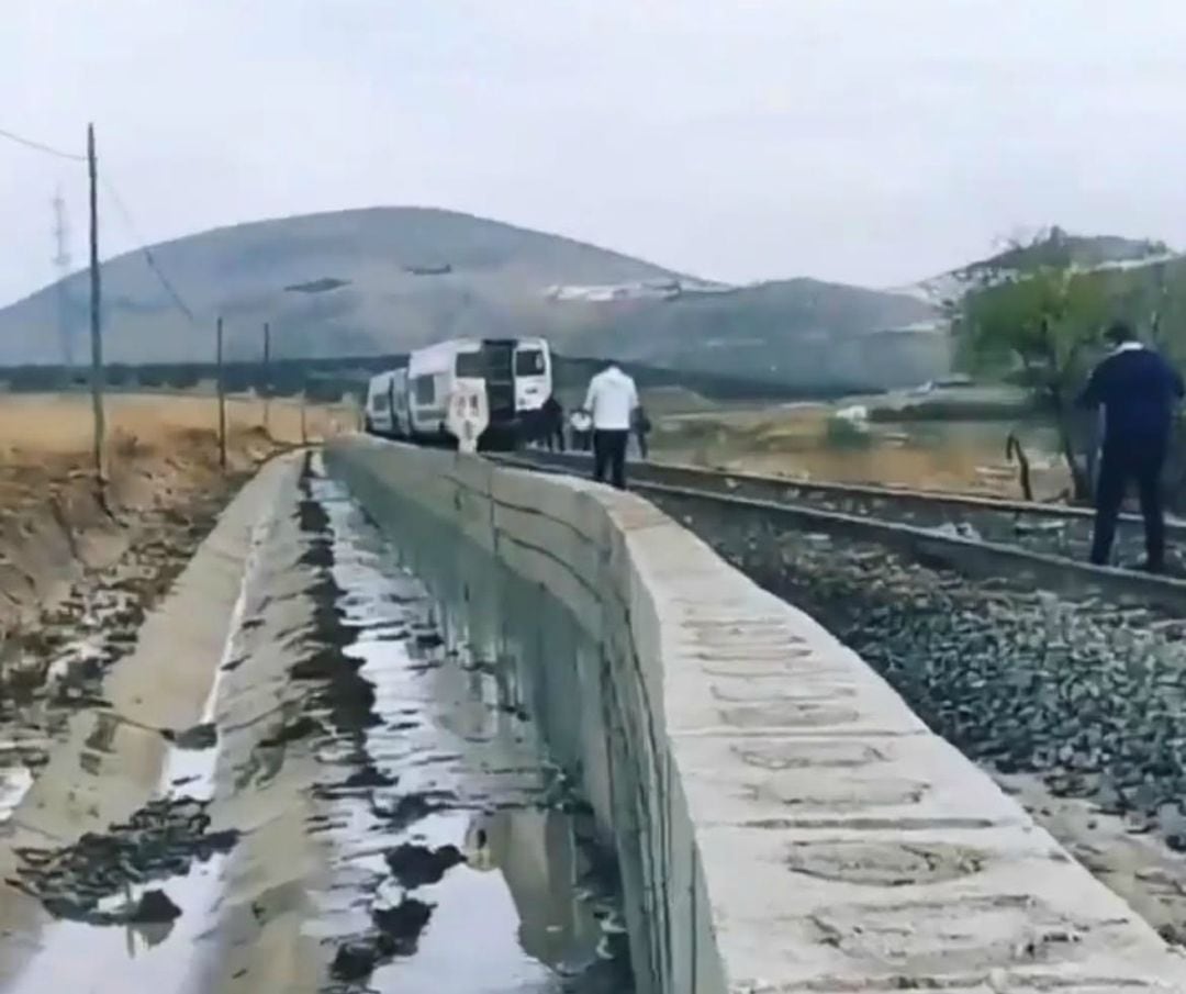 Instantes después del accidente en Teba (Málaga)