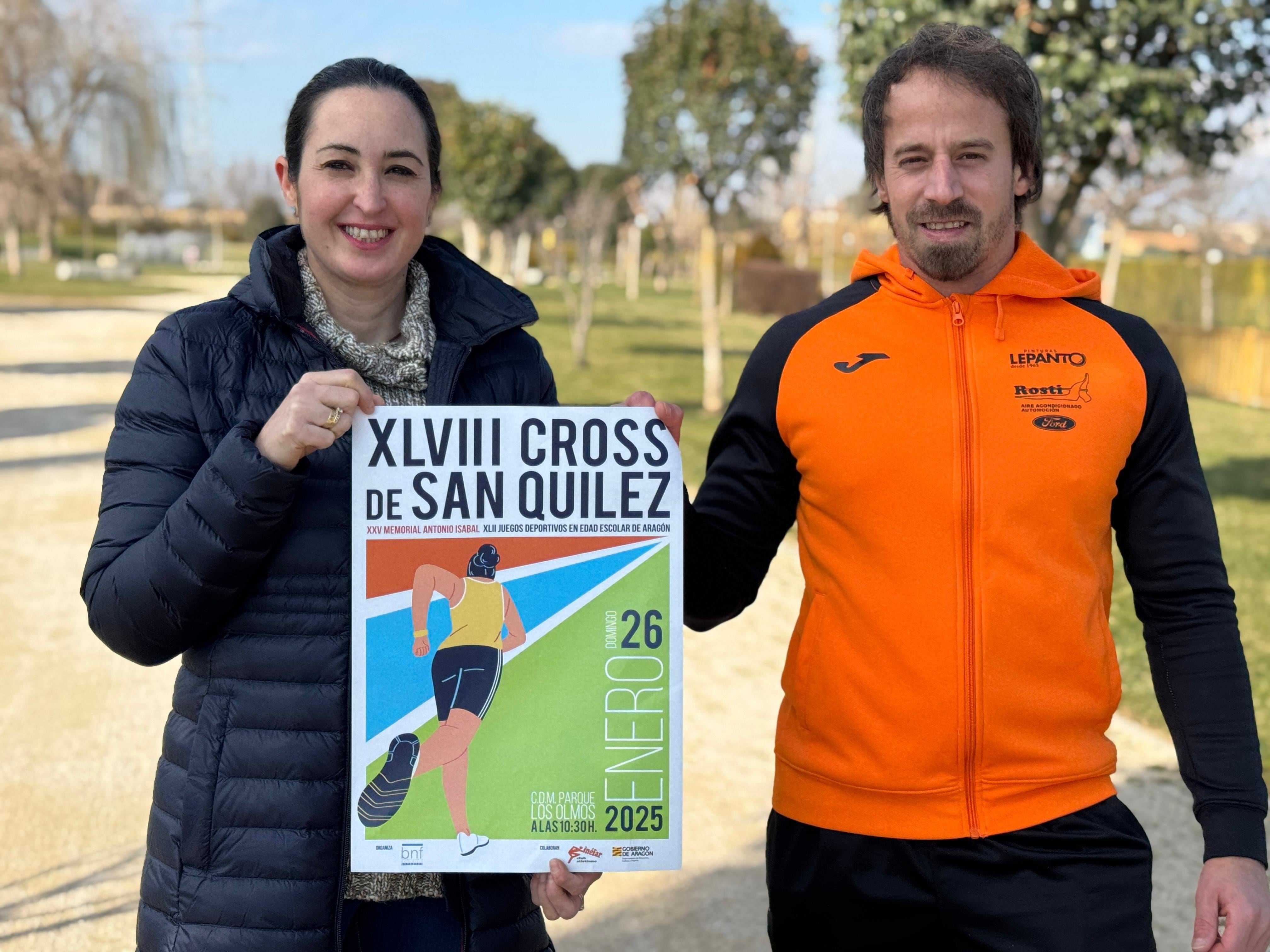 Beatriz Oliván y Alberto Navalón en la presentación del cross de San Quílez