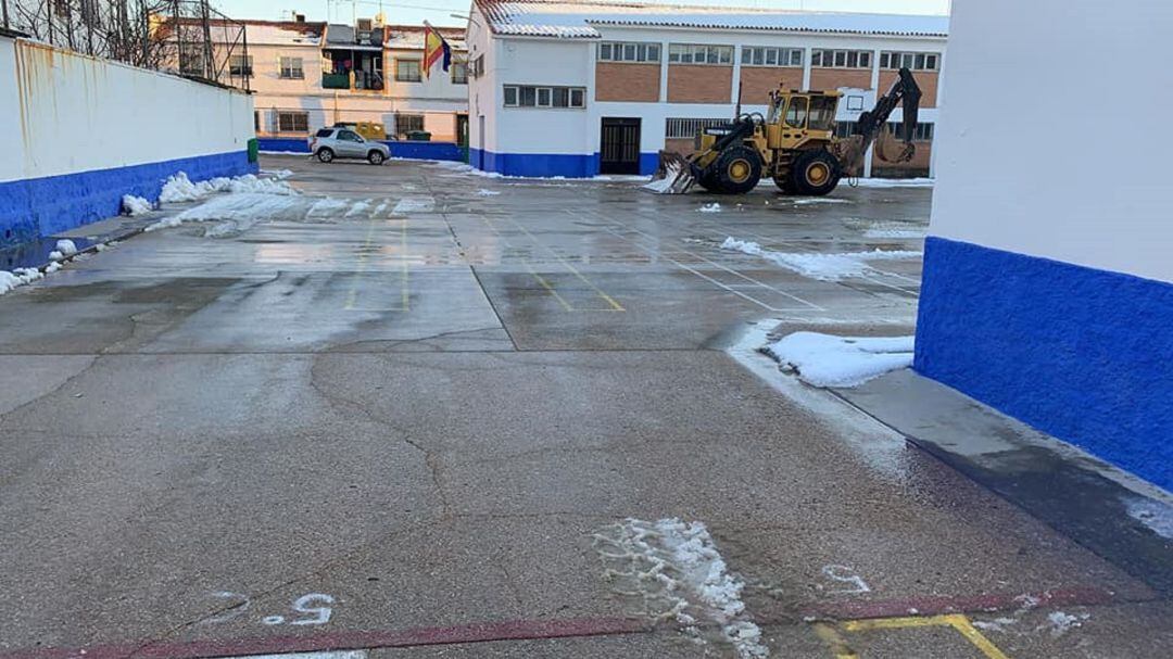 Uno de los colegios que han abierto hoy