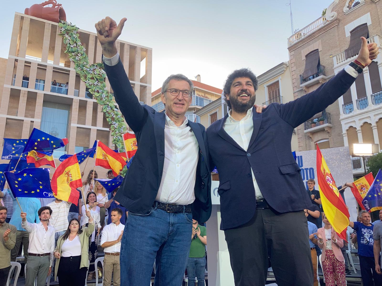 Feijóo ha abierto la campaña del PP en la Región a las elecciones europeas con un mitin esta tarde en Murcia