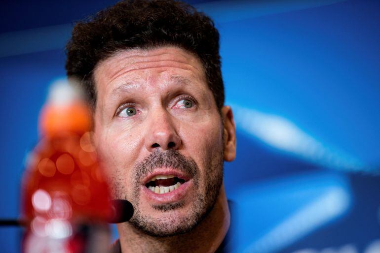 Simeone durante la rueda de prensa previa al partido de Liga de Campeones que disputarán mañana frente a la Roma.