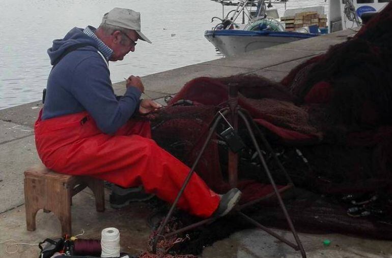 Pescador en La Línea 