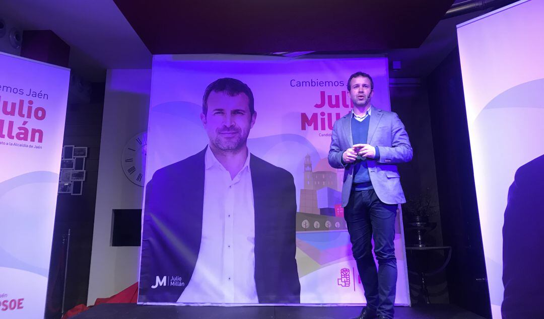 Julio Millán durante el acto de presentación de la campaña.