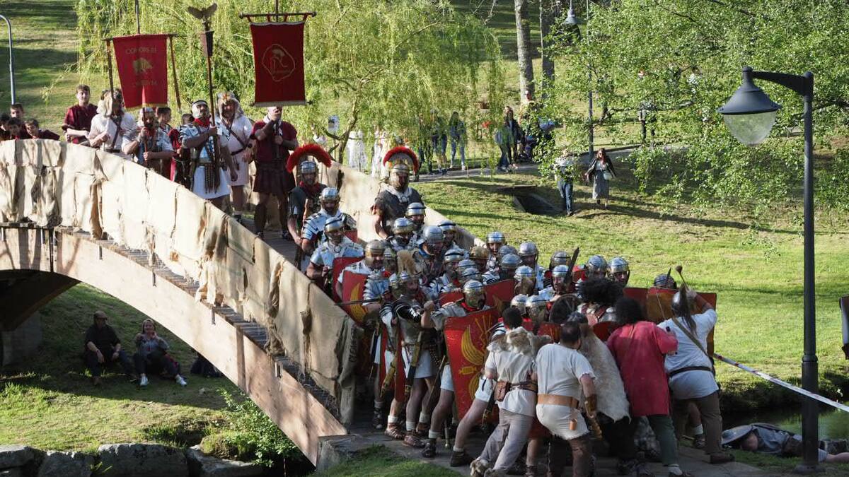 El Arde Lucus enfrenta a romanos y castrexos: "A lo que venían era a comer lacón con grelos"