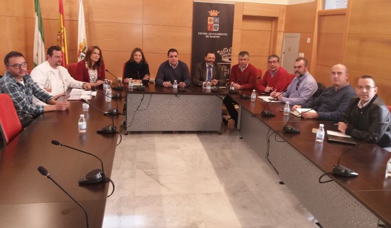 Reunión entre Junta de Andalucía, Ayuntamiento y sindicatos