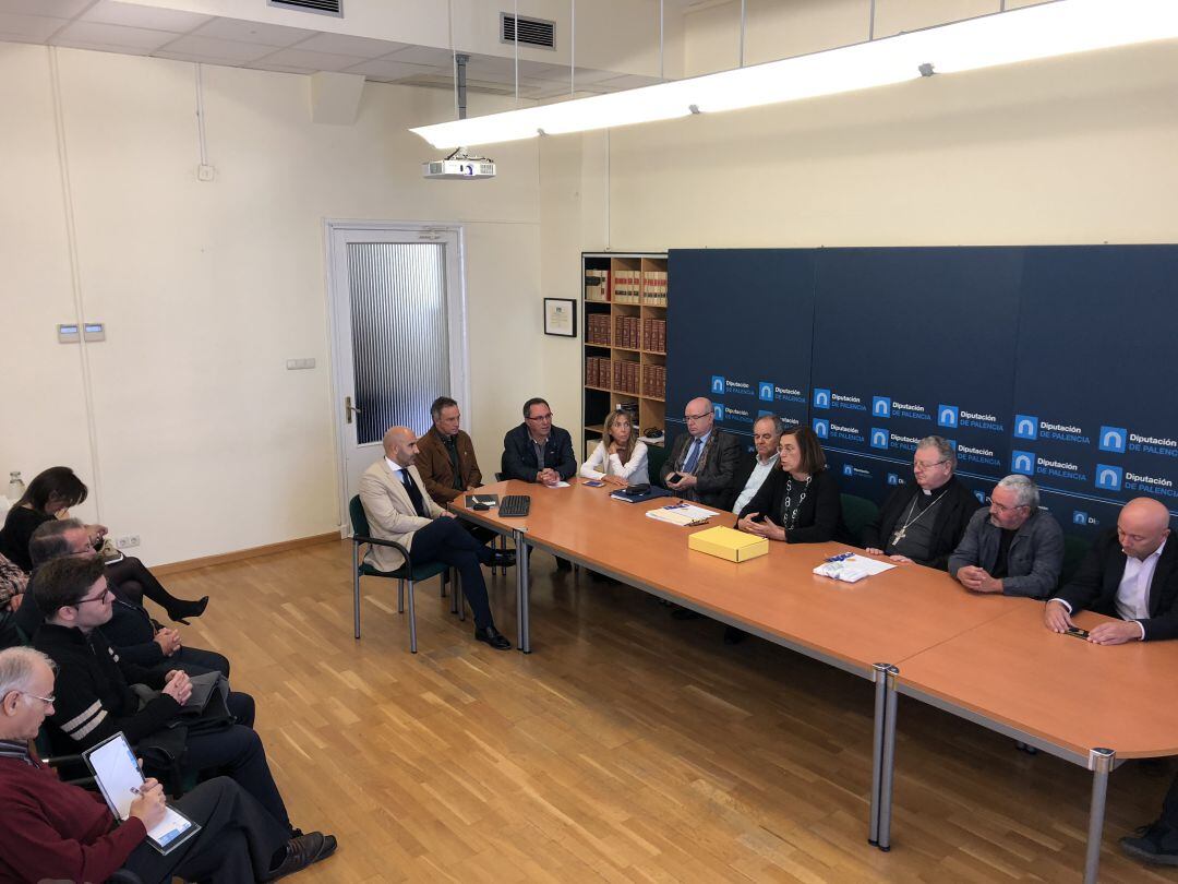 Diputación, Obispado de Palencia y Ayuntamientos afectados dan pasos concretos para el impulso del museo territorial de Tierras del Renacimiento