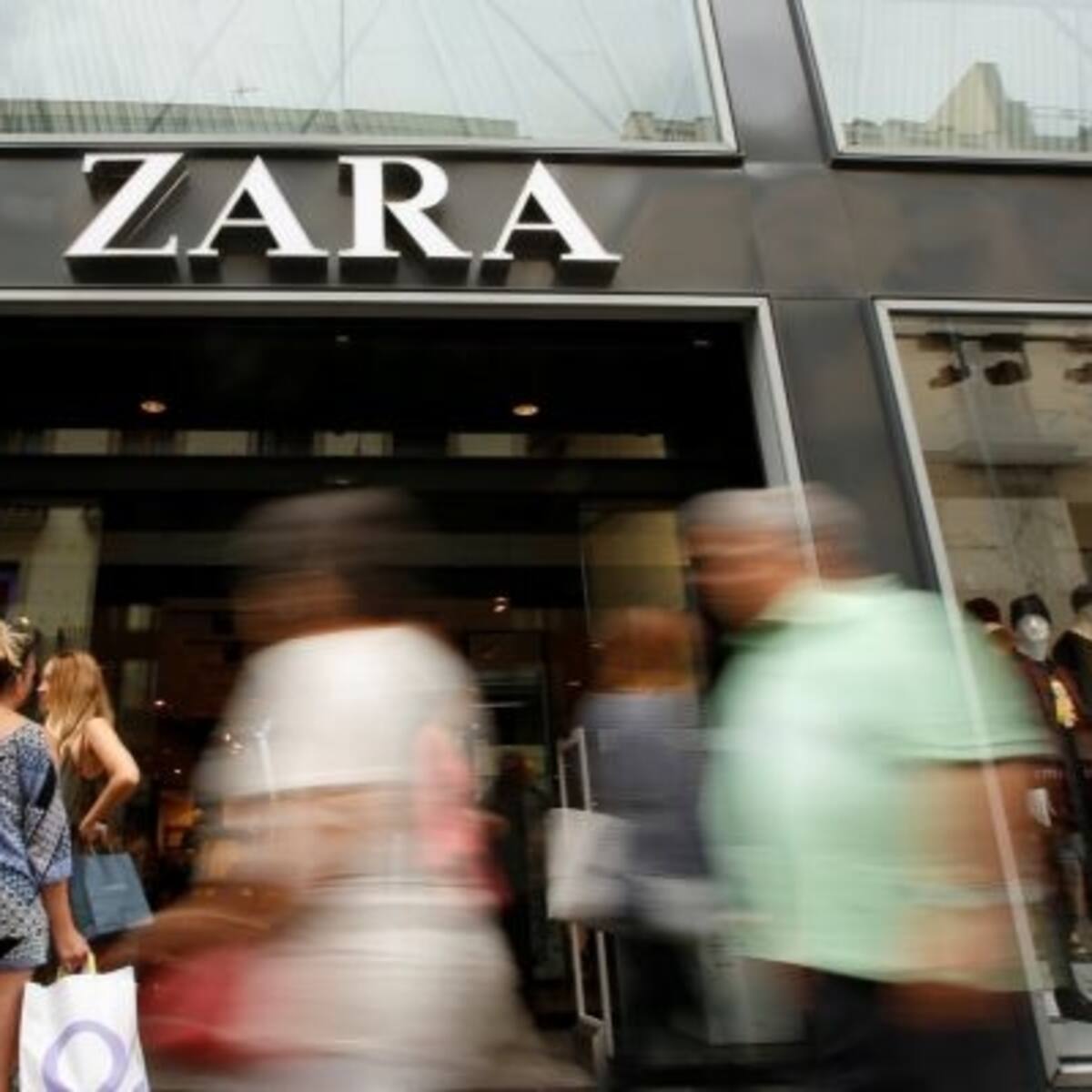 Inditex gana 760 millones en el primer trimestre, un 80 % más que hace un año