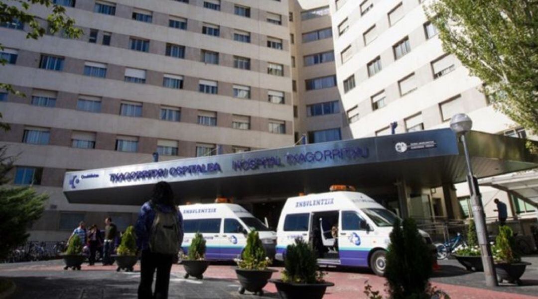 Osakidetza ha prohibido las visitas a las personas ingresadas en los hospitales de Vitoria salvo en determinadas excepciones