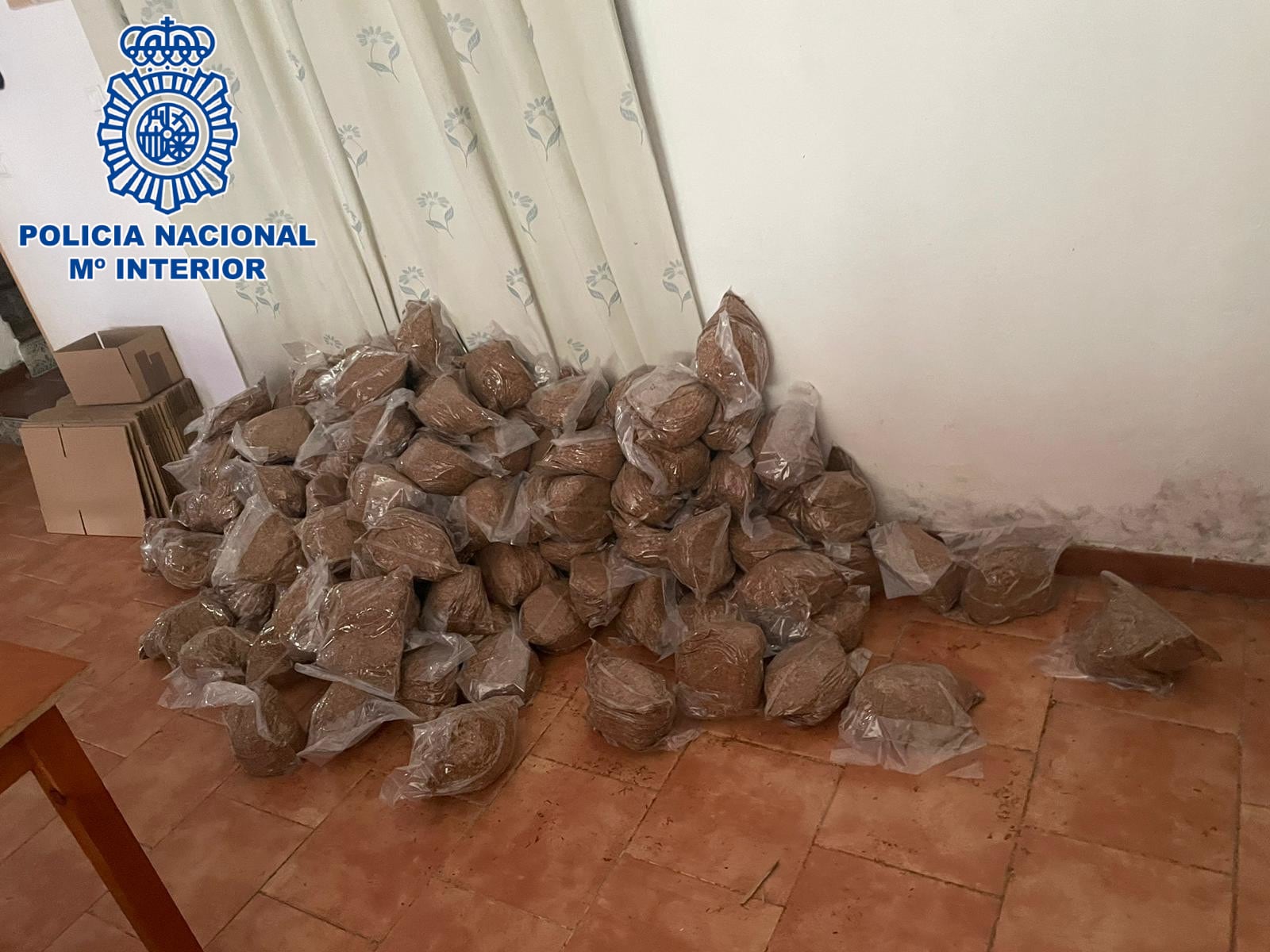 Parte del contrabando de tabaco incautado por la Policía Nacional en la provincia de Jaén