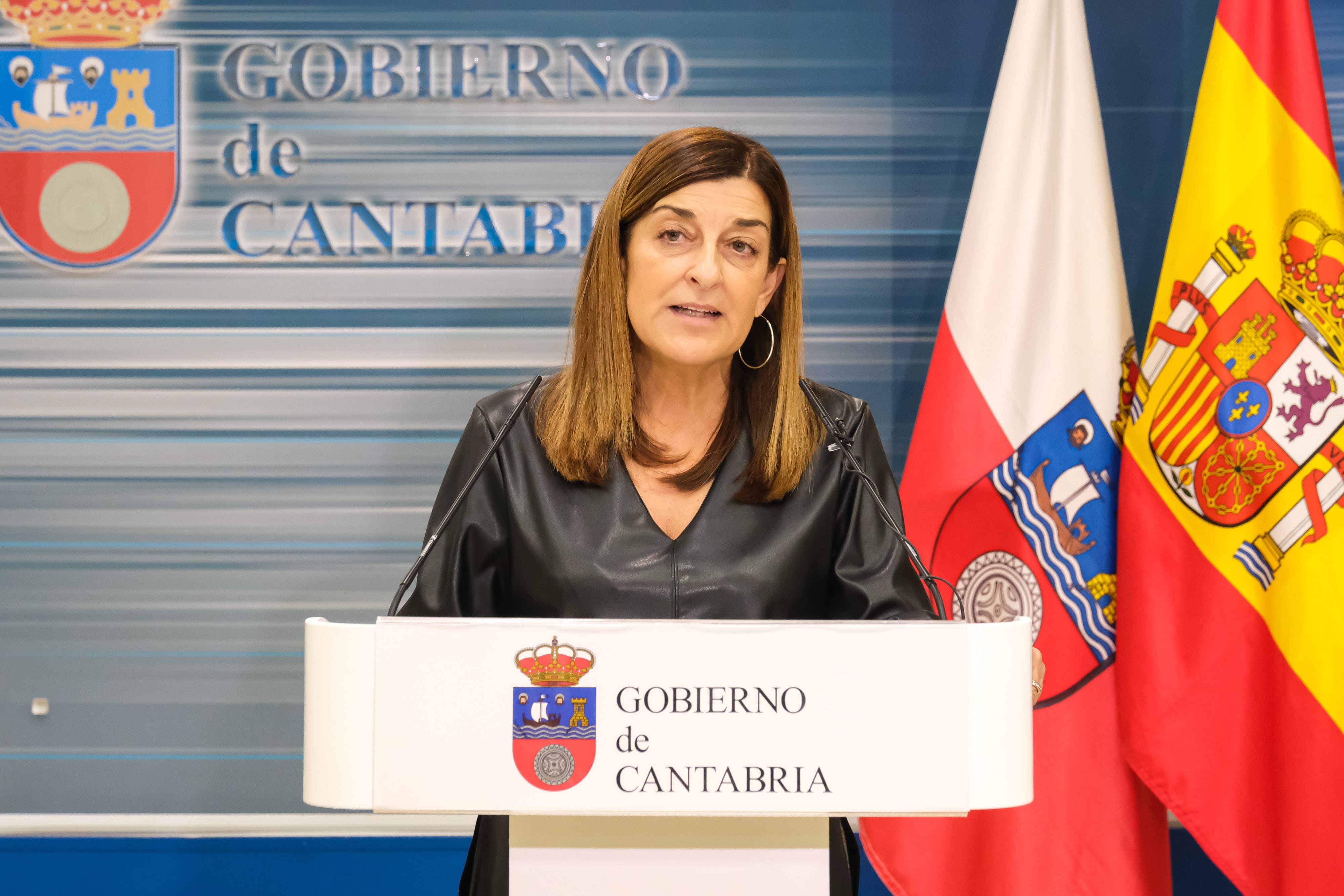 La presidenta del Gobierno de Cantabria, María José Sáenz de Buruaga.